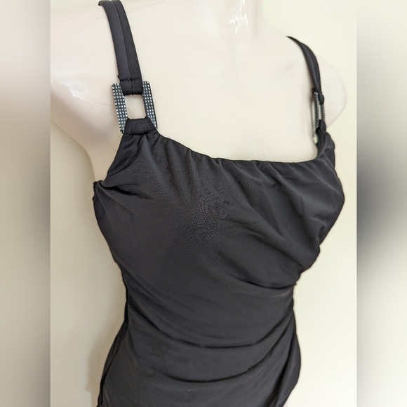 Miraclesuit Lisa Jane Black One Piece Swimsuit 14 - Picture 6 of 16